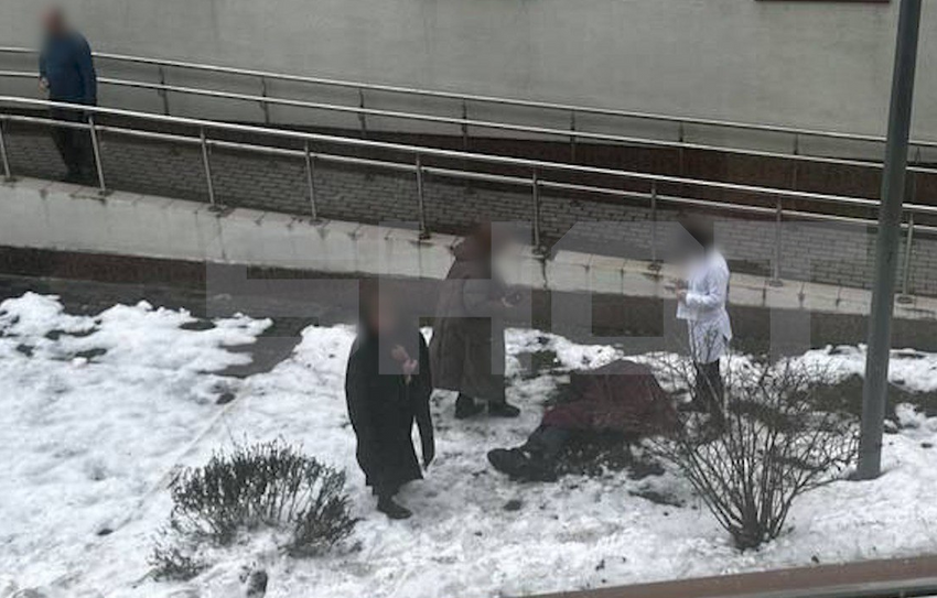 В Москве пьяный подросток выпал из окна школы во время урока — он в коме. Фото: t.me/shot_shot