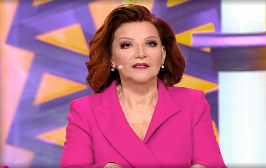 72-летняя Елена Степаненко вернулась на ТВ, помолодев на 20 лет после подтяжки. Фото: соцсети