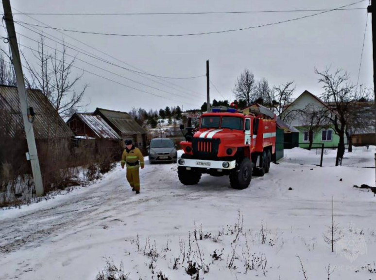 Силовики приезжали к учебному заведению все 5 раз. ФОТО: t.me/shot_shot