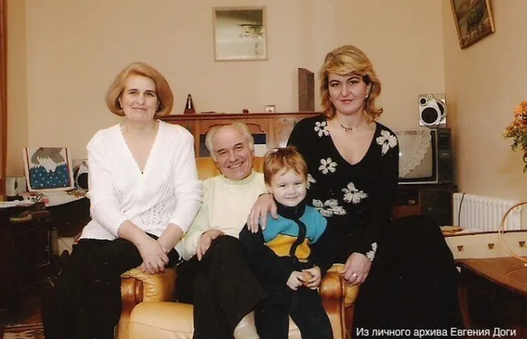 Со своей супругой композитор счастлив более 60 лет. Фото: личный архив