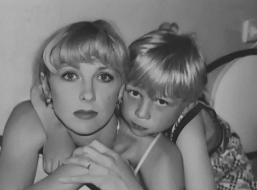 Елена Яковлева с маленьким сыном. Фото: соцсети