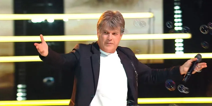 Алексей Глызин решил сдать тест на отцовство девушки, считающей его отцом. Фото: соцсети