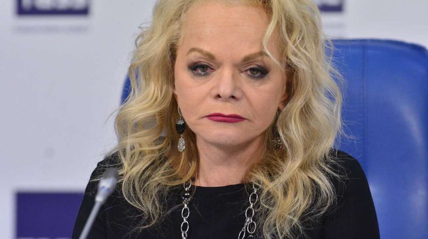 Против неизвестных, угрожавших расправой Ларисе Долиной, возбудили уголовку. Фото: соцсети