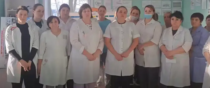 В сибирском Искитиме медики с ЗП в 20 тыс вынуждены сами покупать бинты и вату. Фото: t.me/mash_siberia