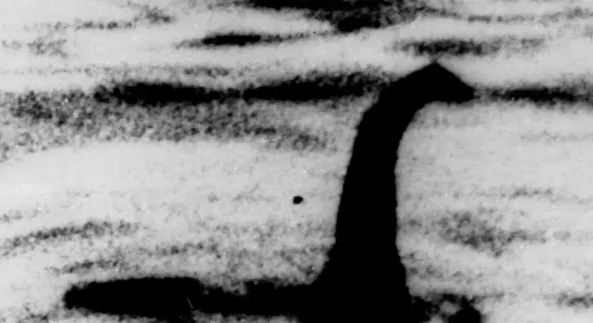 Снимок 1934 года «Фотография хирурга». Фото: @shot_shot