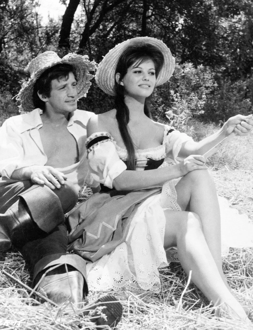 С Жаном-Полем Бельмондо в фильме «Ла Вьячча». ФОТО: соцсети