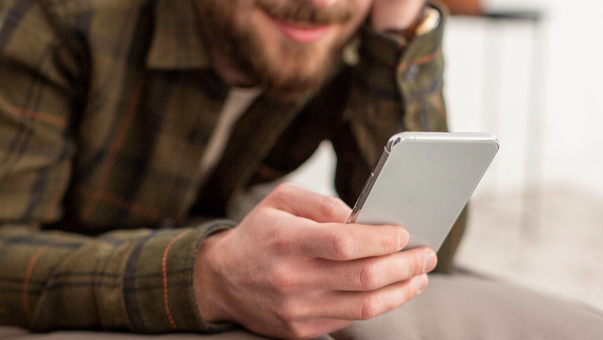 Короткие поздравления с Новым 2026 годом для СМС. Фото: freepik.com