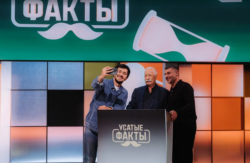 Момент съемок одного их первых выпусков. ФОТО: СТС