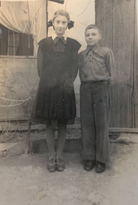 Дети, которых приютили родители Нины Авраамовны. Фото: личный архив Нины Стешенко