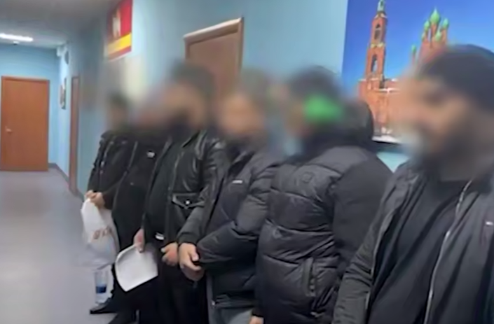 На Урале задержали банду, которая отправляла людей на СВО и воровала их выплаты. Фото: t.me/url_mash
