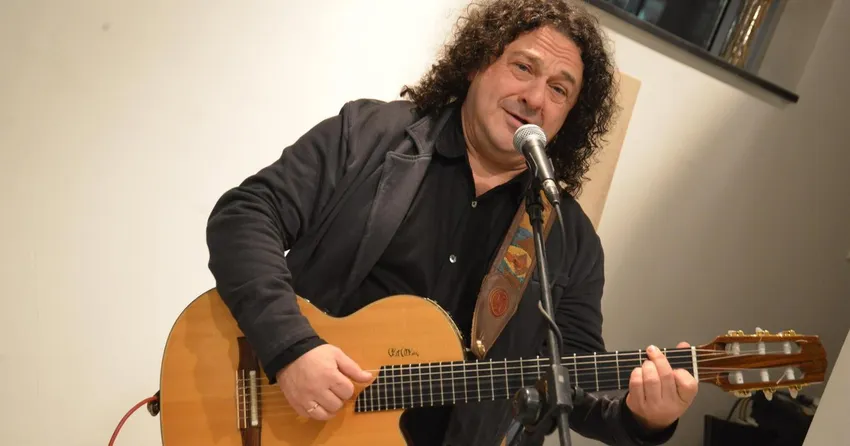 Певец Игорь Саруханов признался, что получает пенсию 15 300 рублей. Фото: соцсети