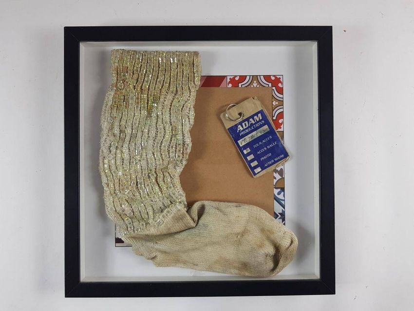 28-летний носок Майкла Джексона продали на аукционе за полмиллиона рублей. Фото: bfmtv.com