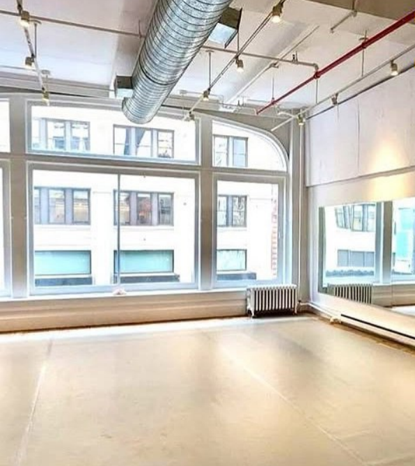 Студия, где актер проводит занятия. Фото: @t.me/shot_shot