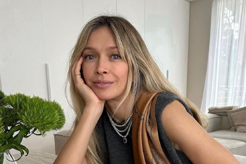 Вера Брежнева отметила 44-й день рождения в белой шубе на голое тело. Фото: соцсети