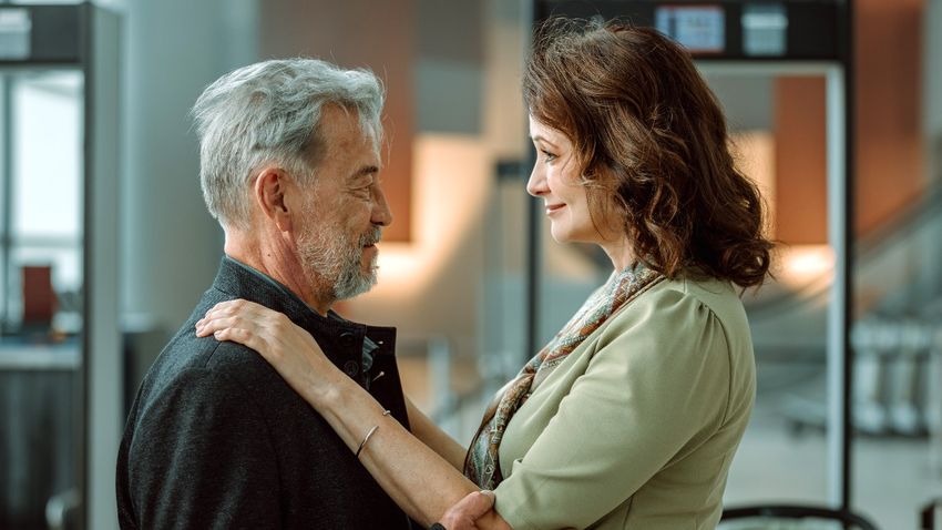 Николай Добрынин и Ольга Кабо на съемках 2 сезона сериала «Граница миров». Фото: СТС